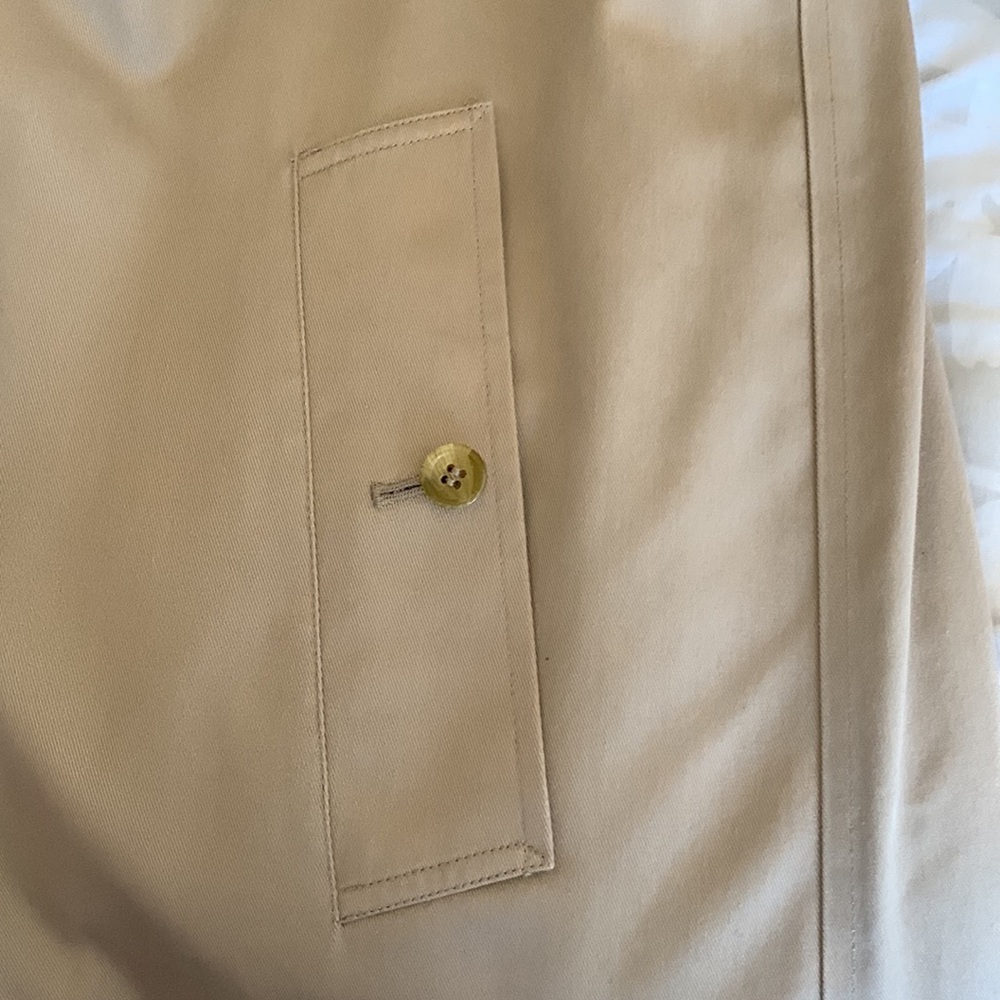 Vintage Burberry Coat with Removable Wool Lining - Picture 13 of 16